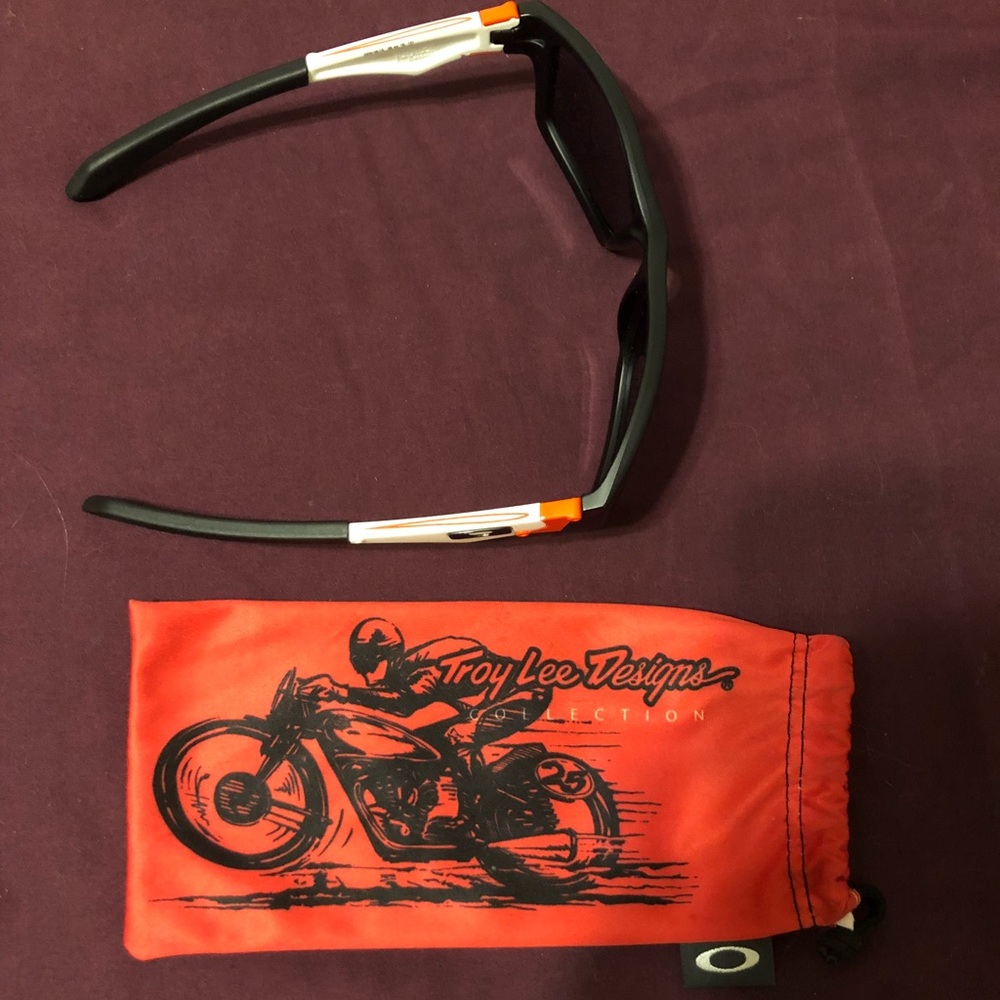 OAKLEY TROY LEE DESIGNS JUPITER SQUARE SUNGLASSES